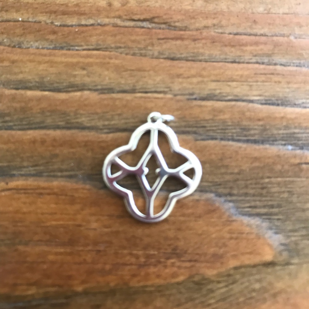 Stella and Dot clover charm Y